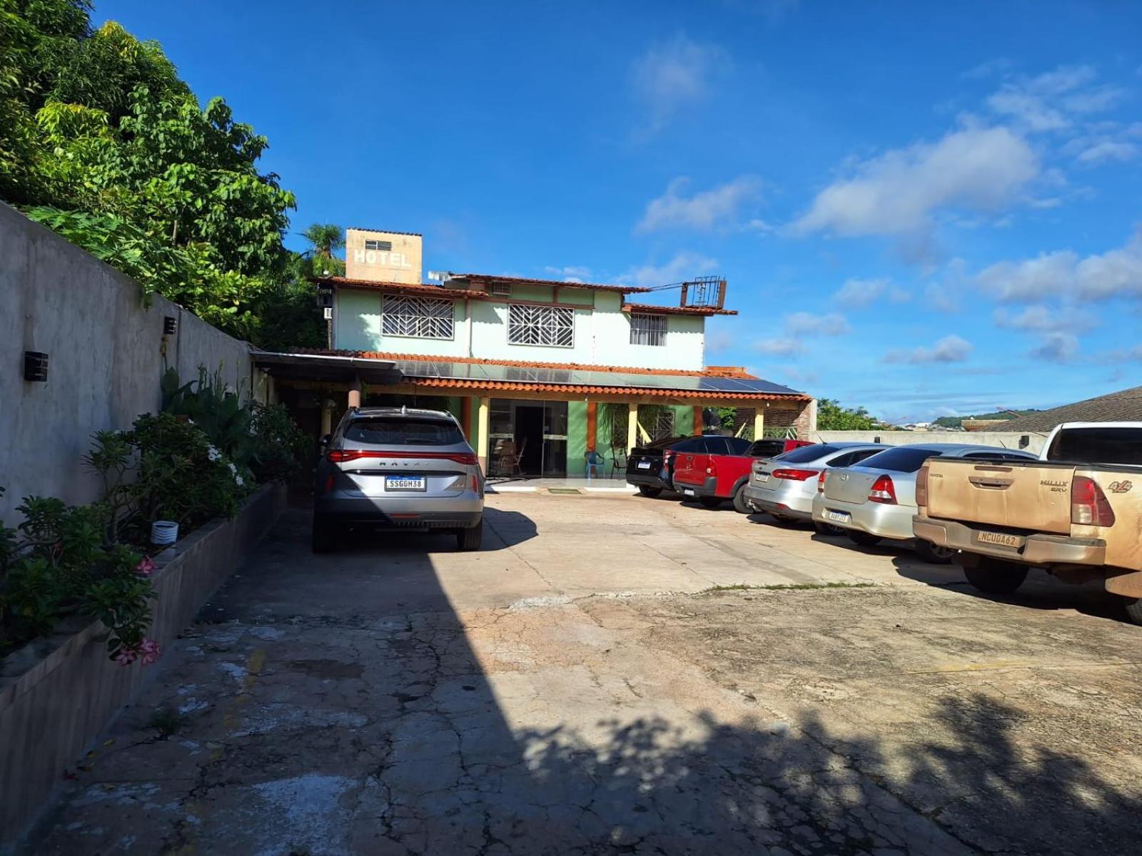 Pousada Hotel Araguaia Aragarcas Zewnętrze zdjęcie